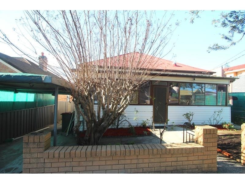 50 Grey St, Carlton NSW 2218