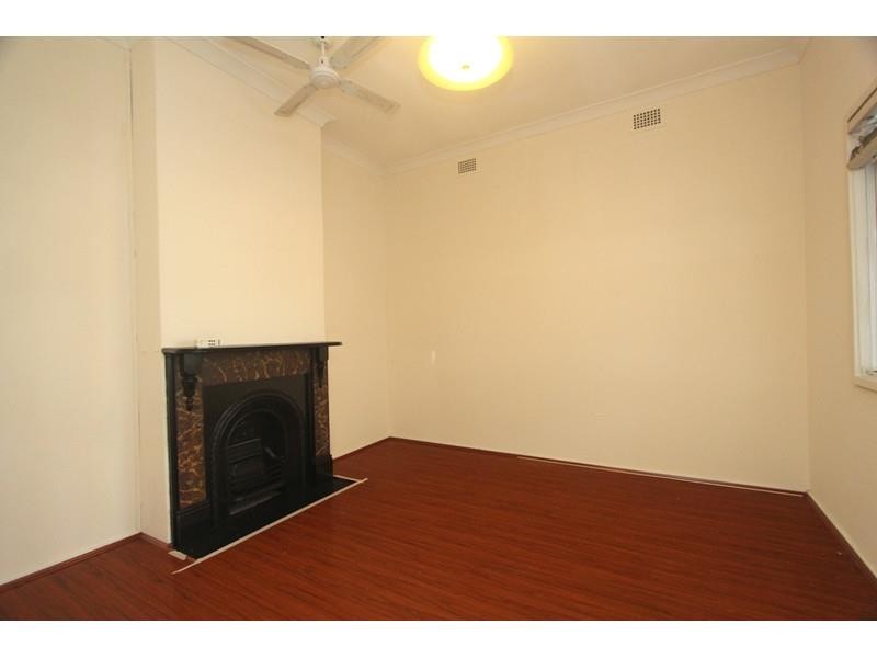 50 Grey St, Carlton NSW 2218