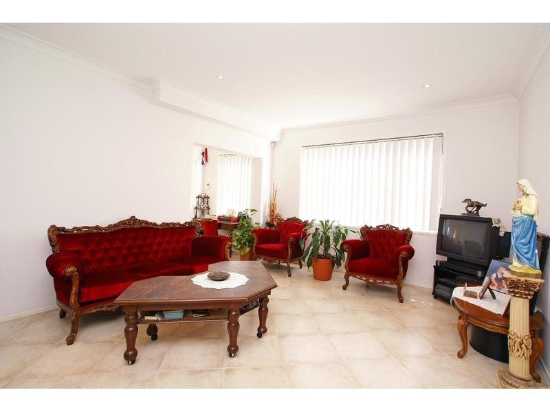 .16 Augusta St, Punchbowl NSW 2196