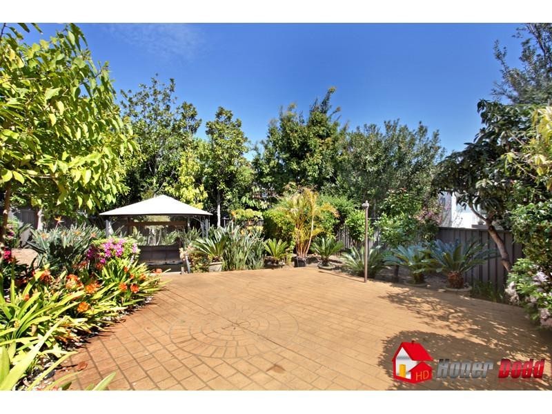 7 Duggan Cres, Connells Point NSW 2221