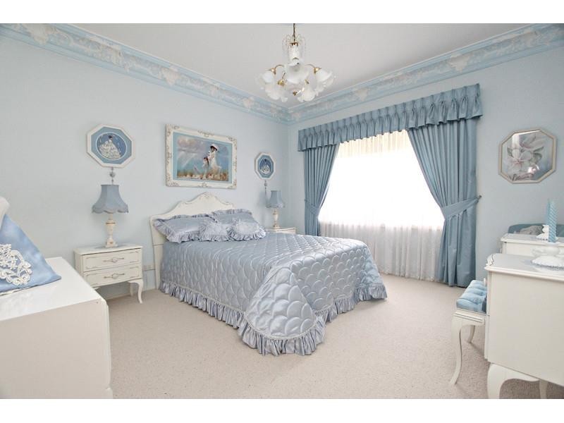 1 Charm Pl, Peakhurst NSW 2210