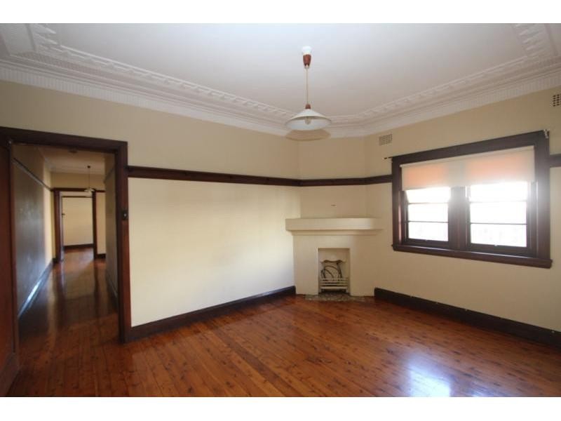 85 Rocky Point Rd, Kogarah NSW 2217