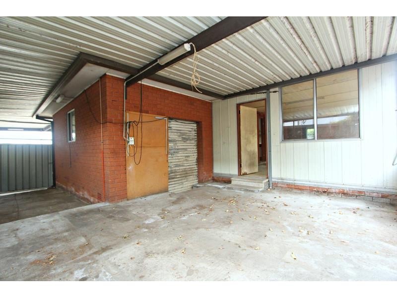 66 Clyde Ave, Moorebank NSW 2170