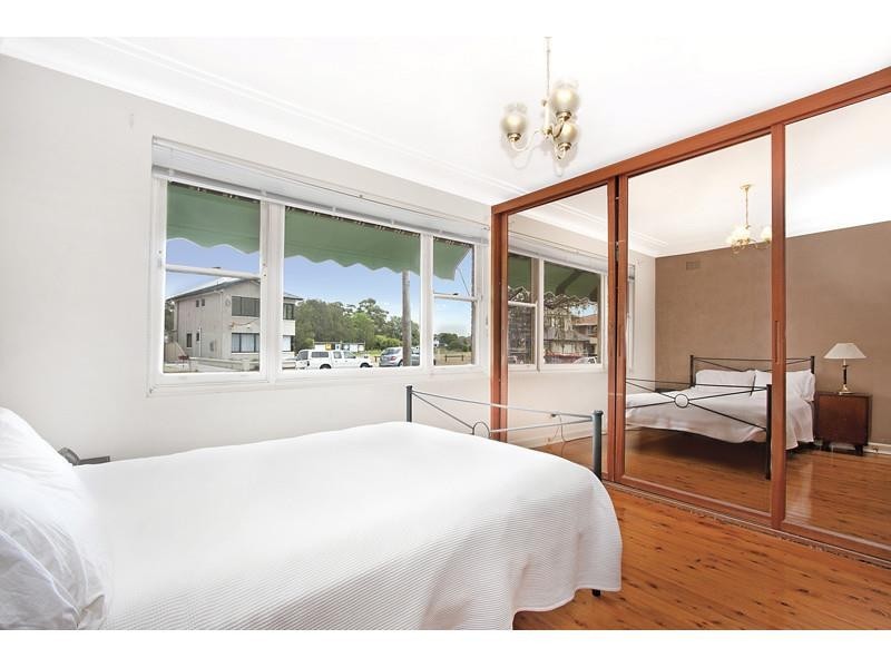 31 Waldron St, Sandringham NSW 2219