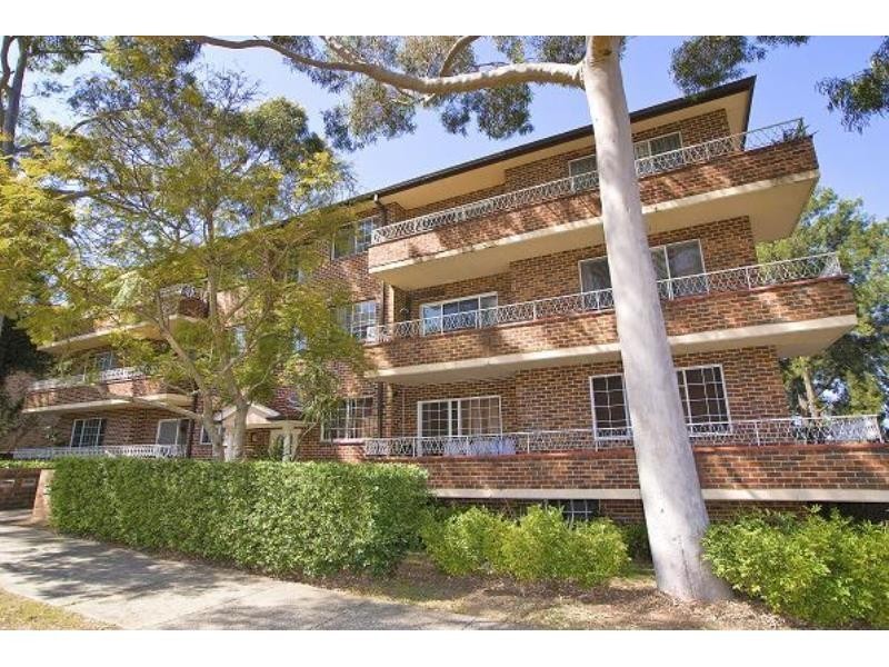 26 – 30 Hampton Court Rd, Carlton NSW 2218