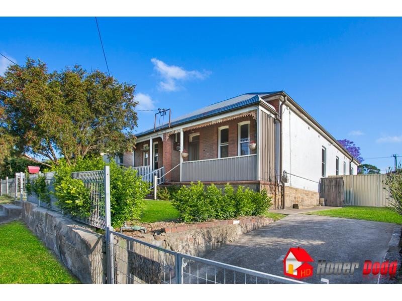 13 Banksia Ave, Banksia NSW 2216