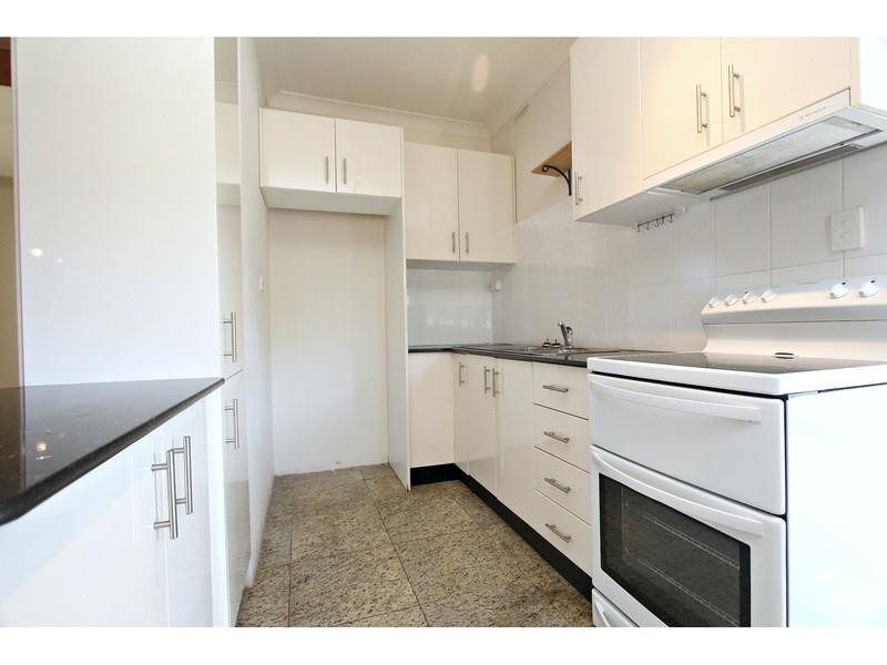 Flat 13 Waldron St, Sandringham NSW 2219