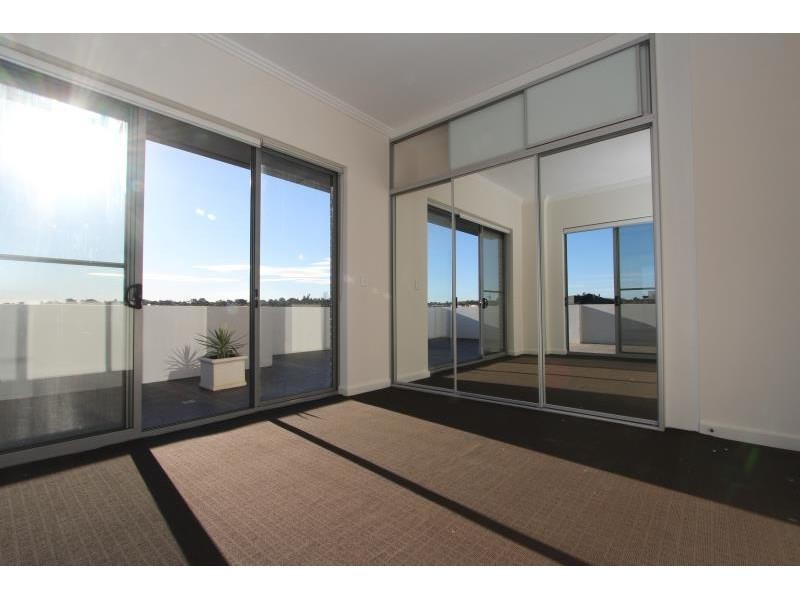 41/15-23 Lusty St, Wolli Creek NSW 2205