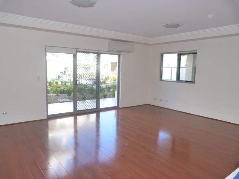 17/125 Rocky Point Rd, Beverley Park NSW 2217