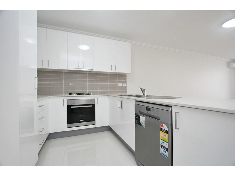 15/37 Forest Rd, Hurstville NSW 2220