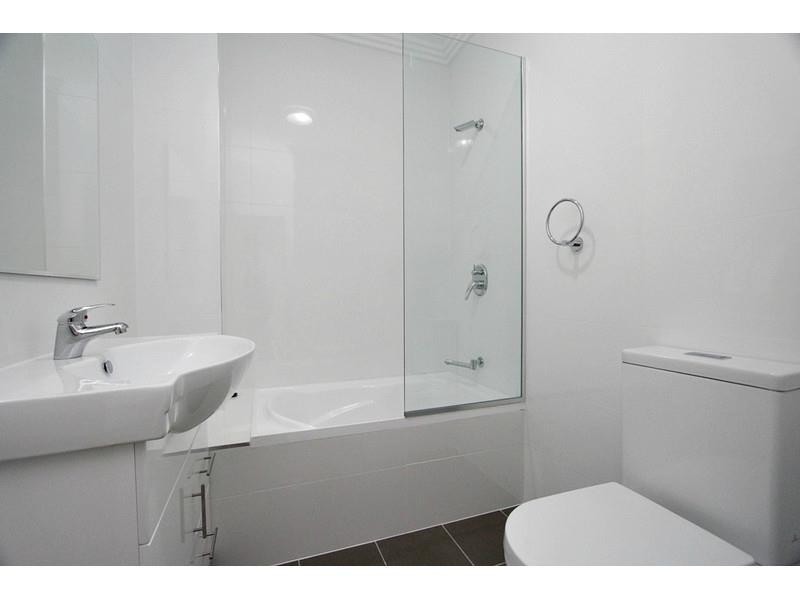 15/37 Forest Rd, Hurstville NSW 2220