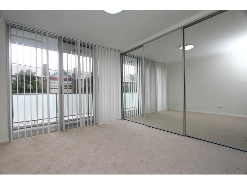 15/37 Forest Rd, Hurstville NSW 2220