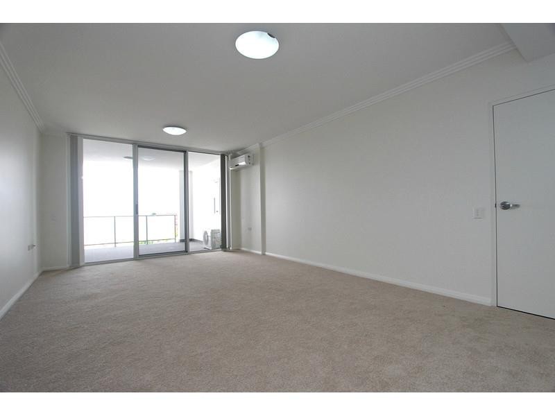 11/37 Forest Rd, Hurstville NSW 2220