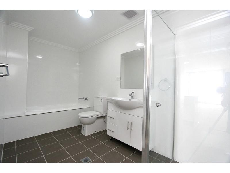 11/37 Forest Rd, Hurstville NSW 2220