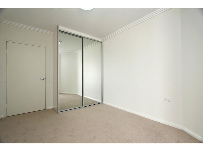 11/37 Forest Rd, Hurstville NSW 2220
