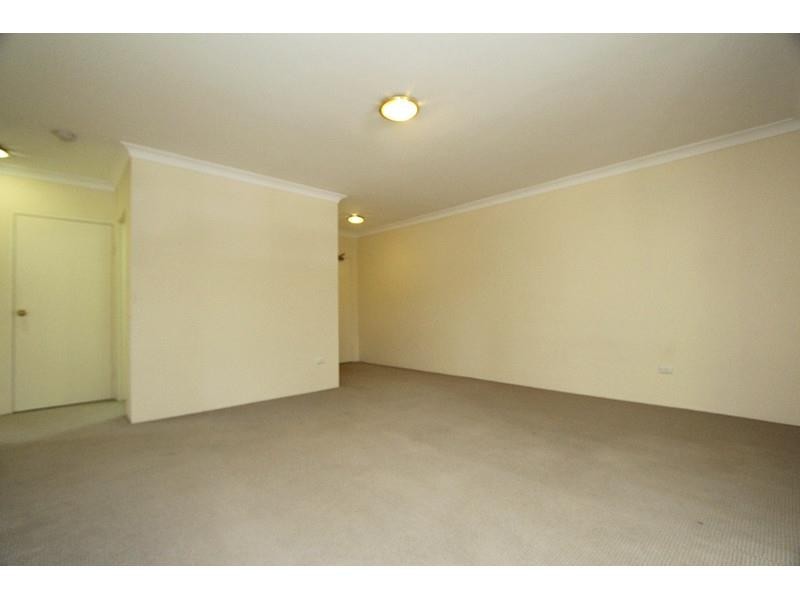 4/65 Pitt St, Mortdale NSW 2223