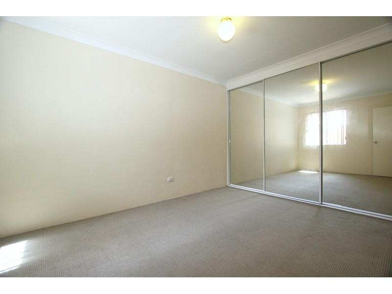 4/65 Pitt St, Mortdale NSW 2223