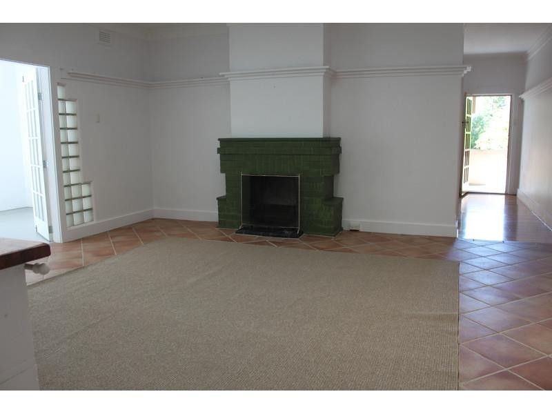 2 Hayburn Ave, Rockdale NSW 2216