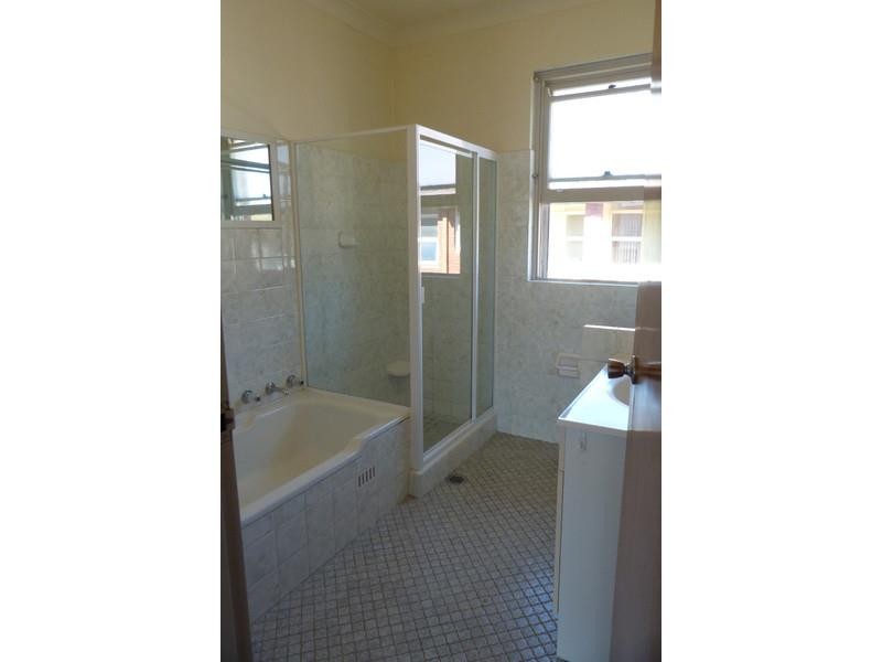 120 Chuter Ave, Ramsgate Beach NSW 2217