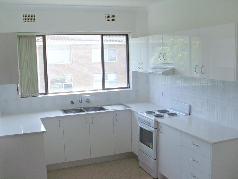 13/10-14 St Georges Pde, Hurstville NSW 2220