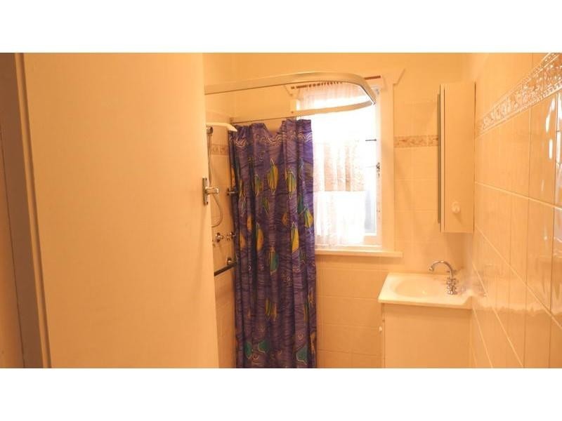 114 Hillcrest Ave, Hurstville Grove NSW 2220