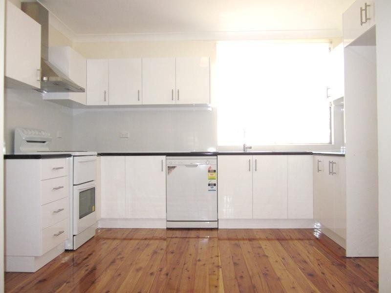 4 Poplar St, Sans Souci NSW 2219