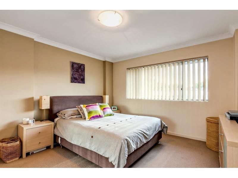 9 Banksia Ave, Banksia NSW 2216