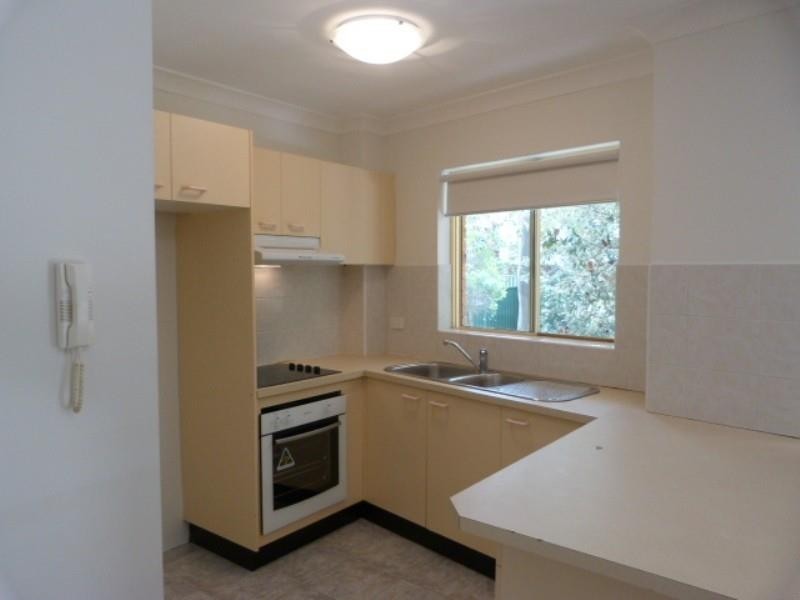 1/18-20 Chapel St, Rockdale NSW 2216