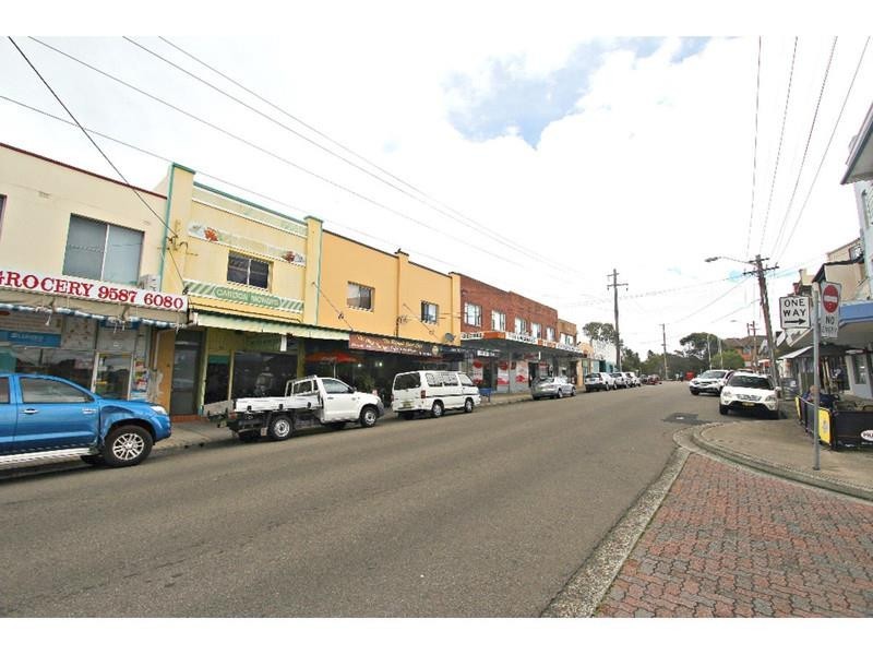 38 Carlton Pde, Carlton NSW 2218