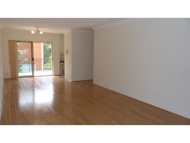 6/26-32 Shaftesbury St, Carlton NSW 2218