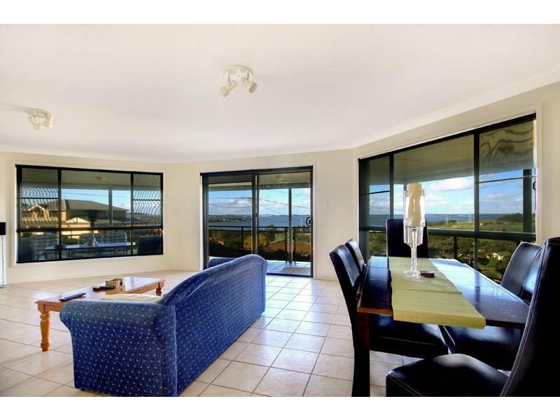 131 Wyndarra  Way, Koonawarra NSW 2530