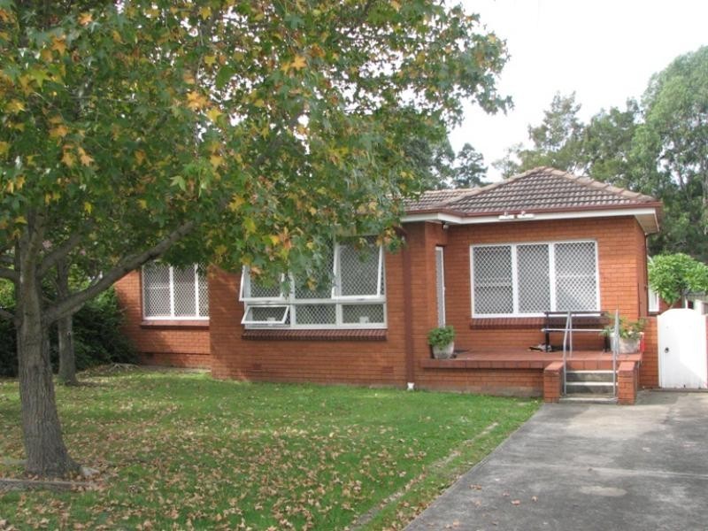 7 Brook St, Dapto NSW 2530