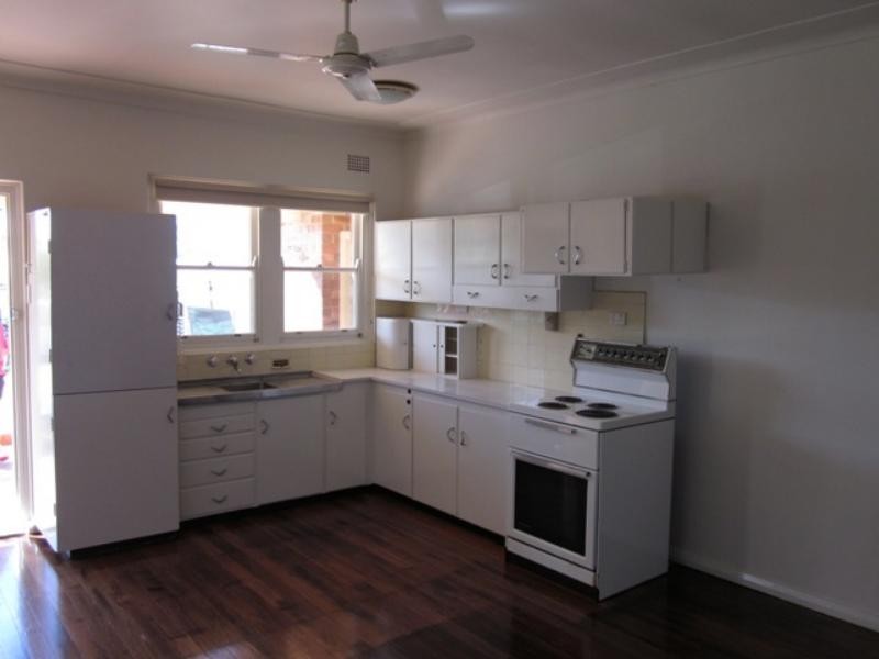 98 Byamee St, Dapto NSW 2530