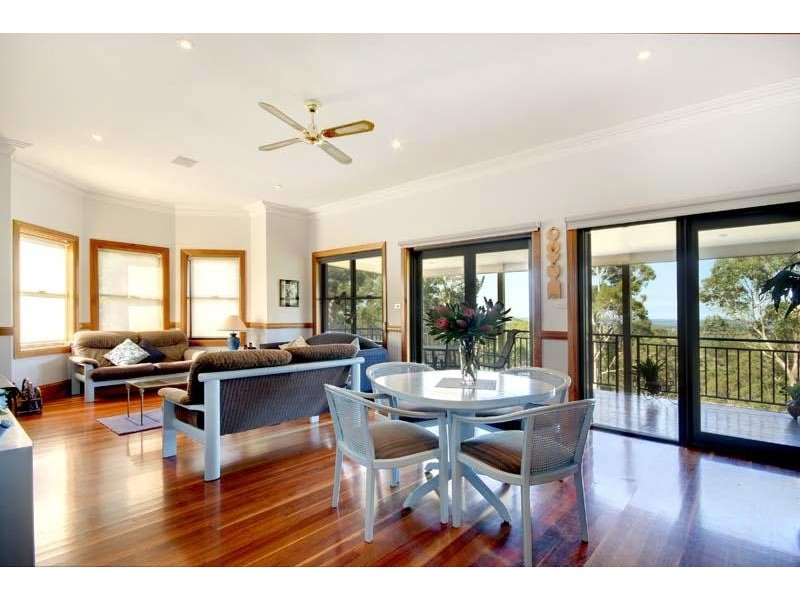 9 Mountain View Tce, Avondale NSW 2530