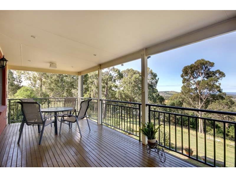 9 Mountain View Tce, Avondale NSW 2530
