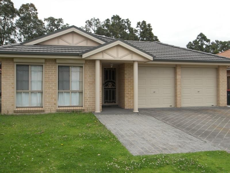 12 North Tce, Dapto NSW 2530