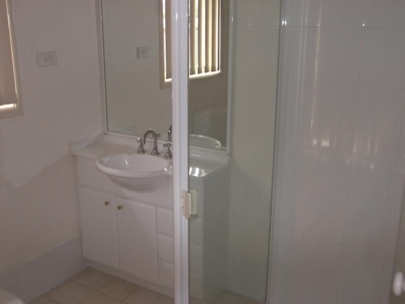 12 North Tce, Dapto NSW 2530