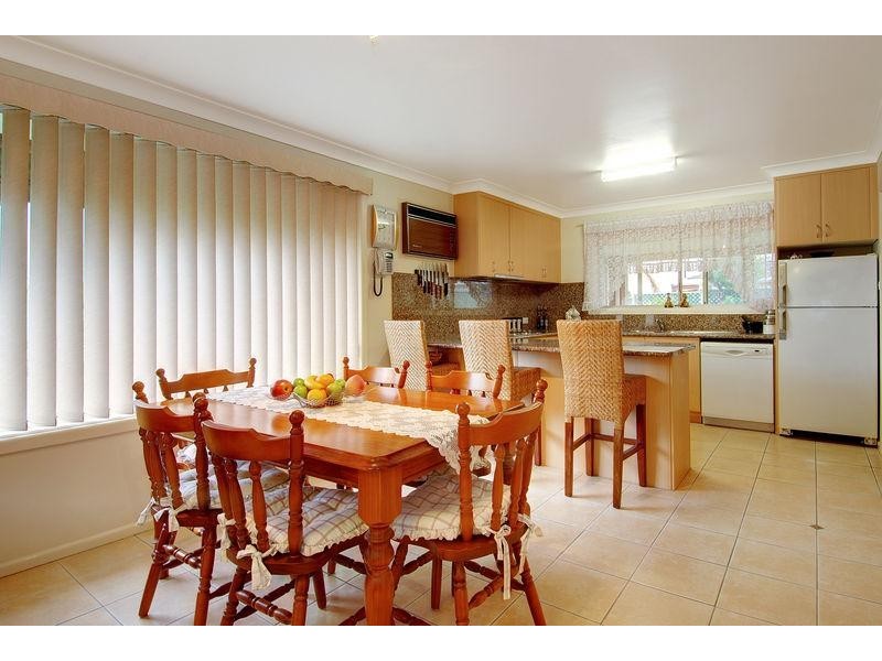 22 Tarana Ave, Kanahooka NSW 2530