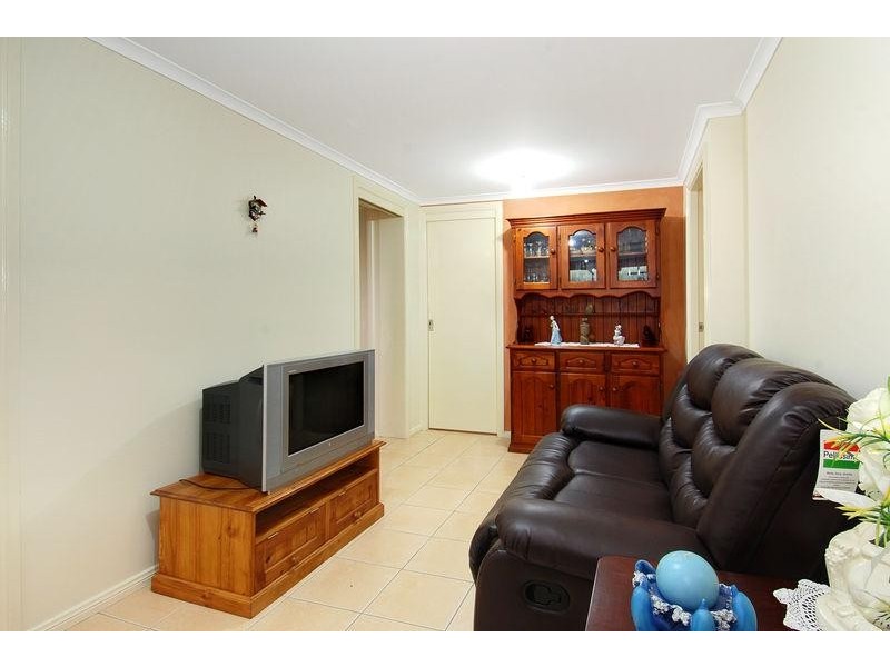 22 Tarana Ave, Kanahooka NSW 2530