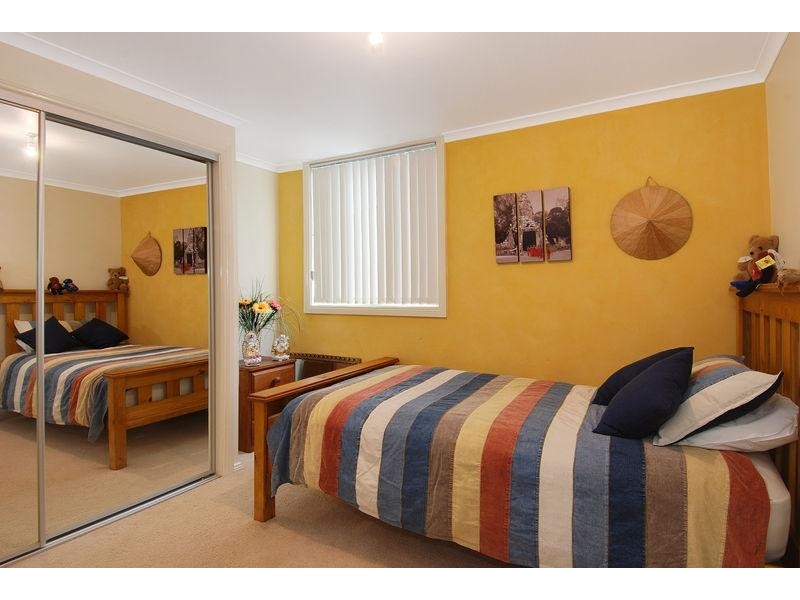 22 Tarana Ave, Kanahooka NSW 2530