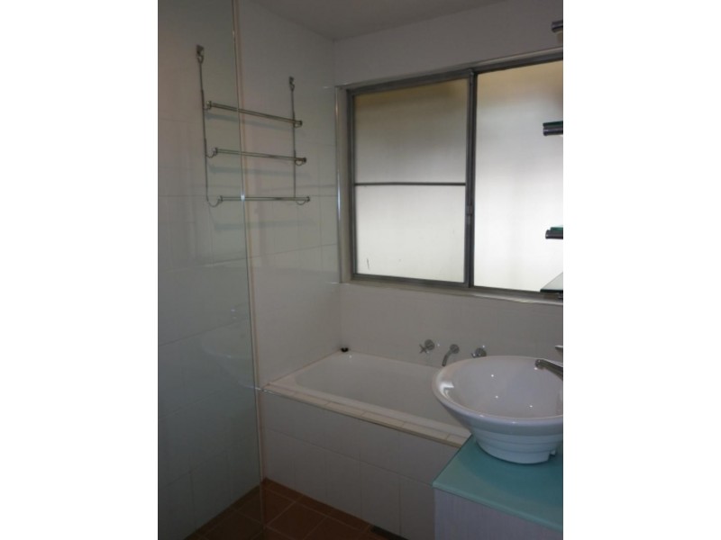 9 Swain  Cres, Dapto NSW 2530