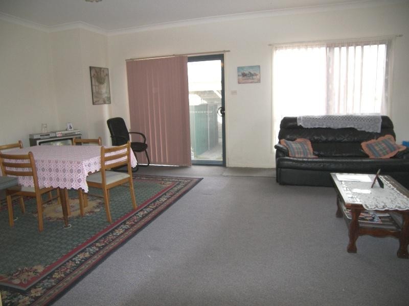 7 North Tce, Dapto NSW 2530