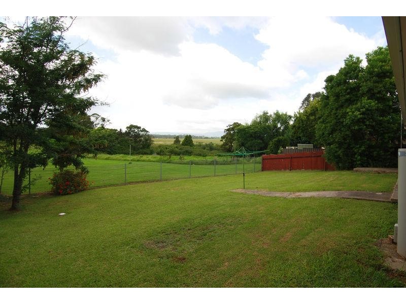 33 Sierra Dr, Horsley NSW 2530