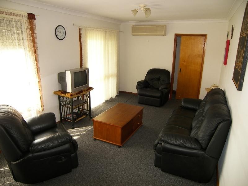 42 Cheshire St, Berkeley NSW 2506