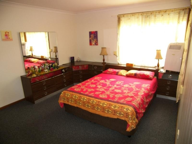 42 Cheshire St, Berkeley NSW 2506