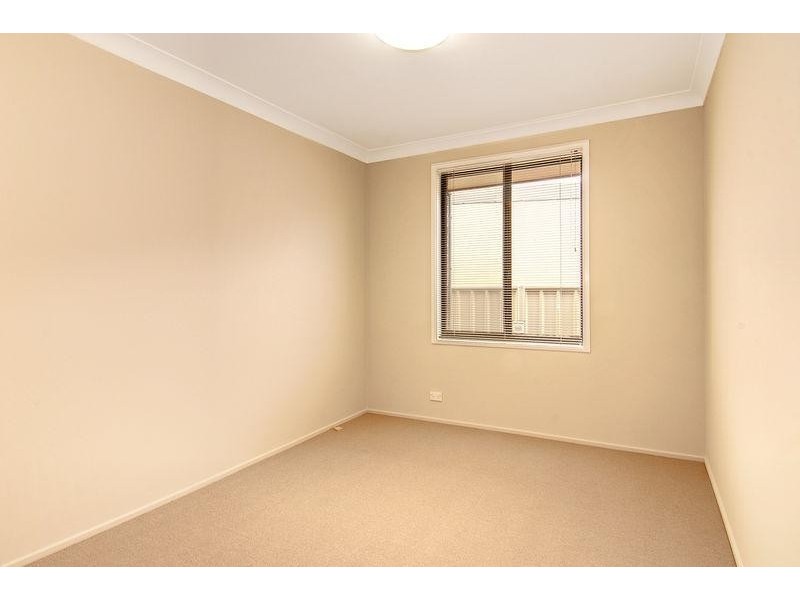 4 Rosewall Pl, Berkeley NSW 2506