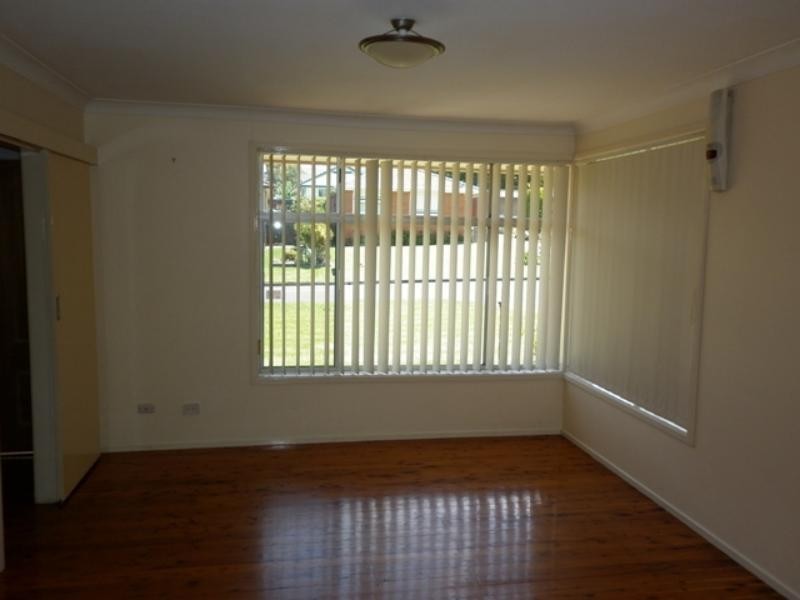 37  Laver  Rd, Dapto NSW 2530