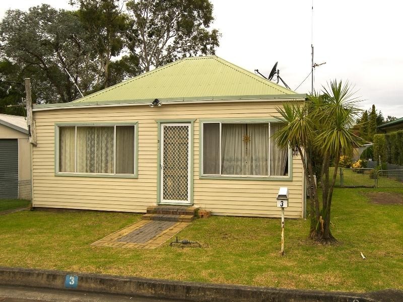 3 Hore St, Dapto NSW 2530