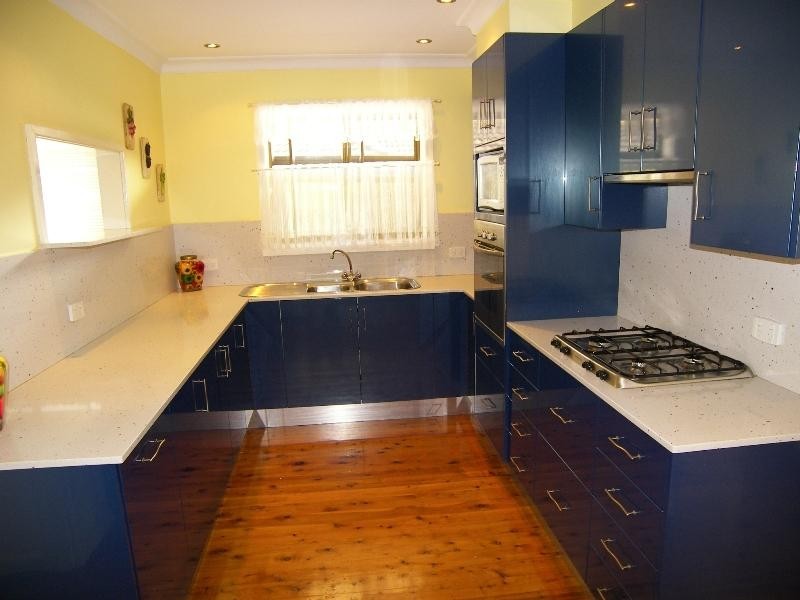 30 Brook  St, Dapto NSW 2530