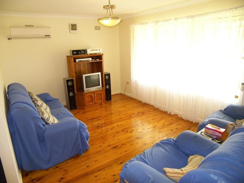 30 Brook  St, Dapto NSW 2530